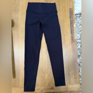 Sleek Black High-Rise Leggings